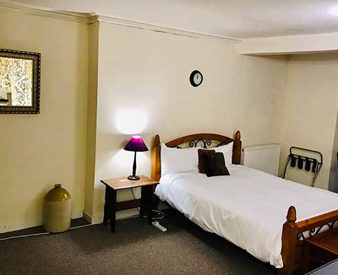 Newhall Flat 8: Self-catering West End of Glasgow