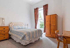 Laurel Street 3 Bedroom Flat: Self-catering Accommodation in Glasgow West End